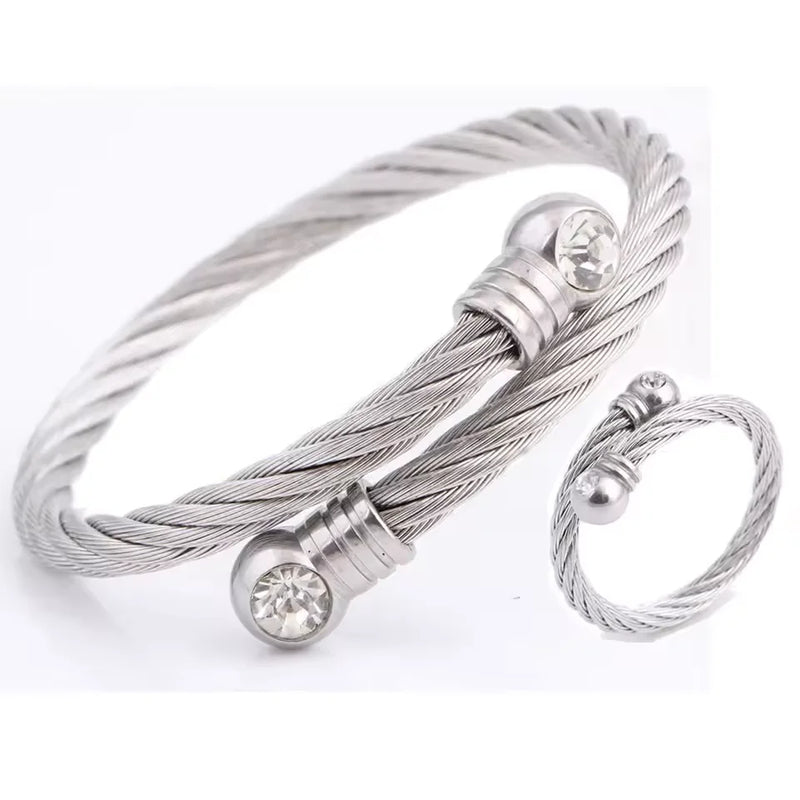 Conjunto Bracelete e Anel Trindade em Aço | VAVAM