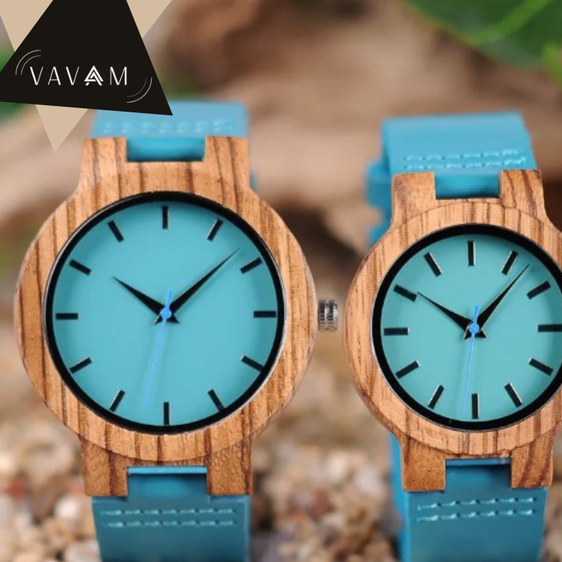 A leveza do relógio reflete o equilíbrio perfeito entre estilo e conforto, enquanto a escolha da madeira destaca sua conexão com a natureza. Cada detalhe é projetado para oferecer uma experiência exclusiva, transmitindo uma sensação de autoridade e sofisticação.